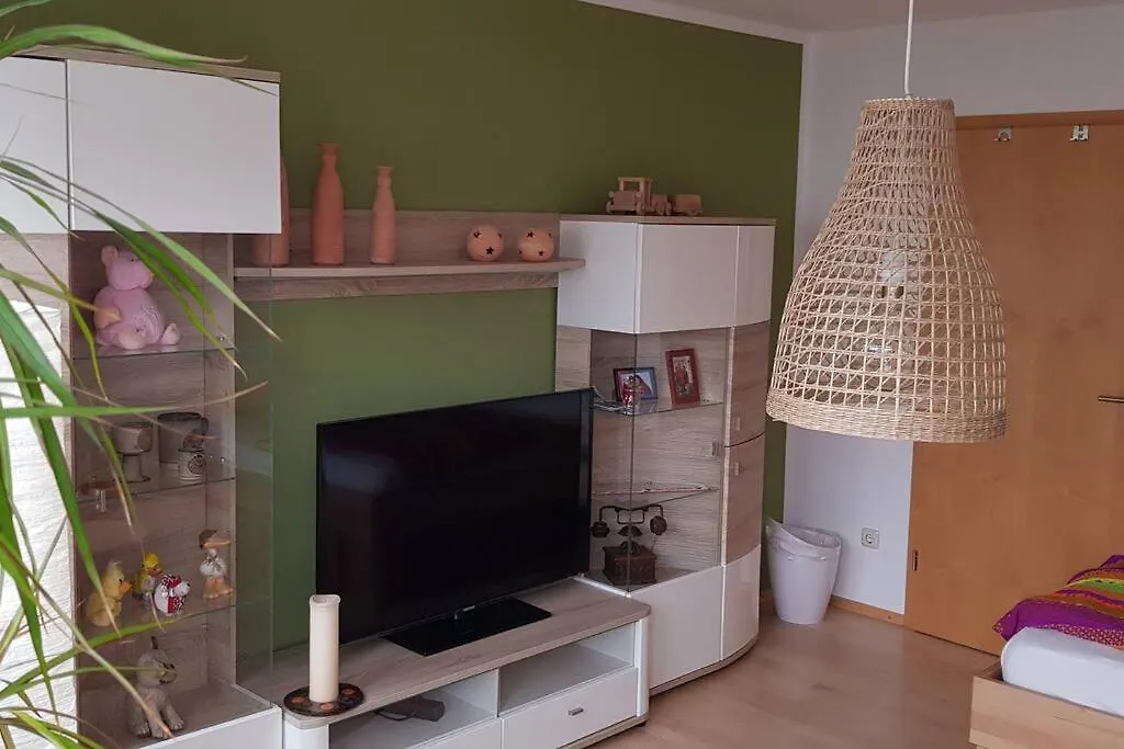 3-Room Apartment In Rowhouse - Oktoberfest, Trade Shows, Business Maisach 0*,  Németország